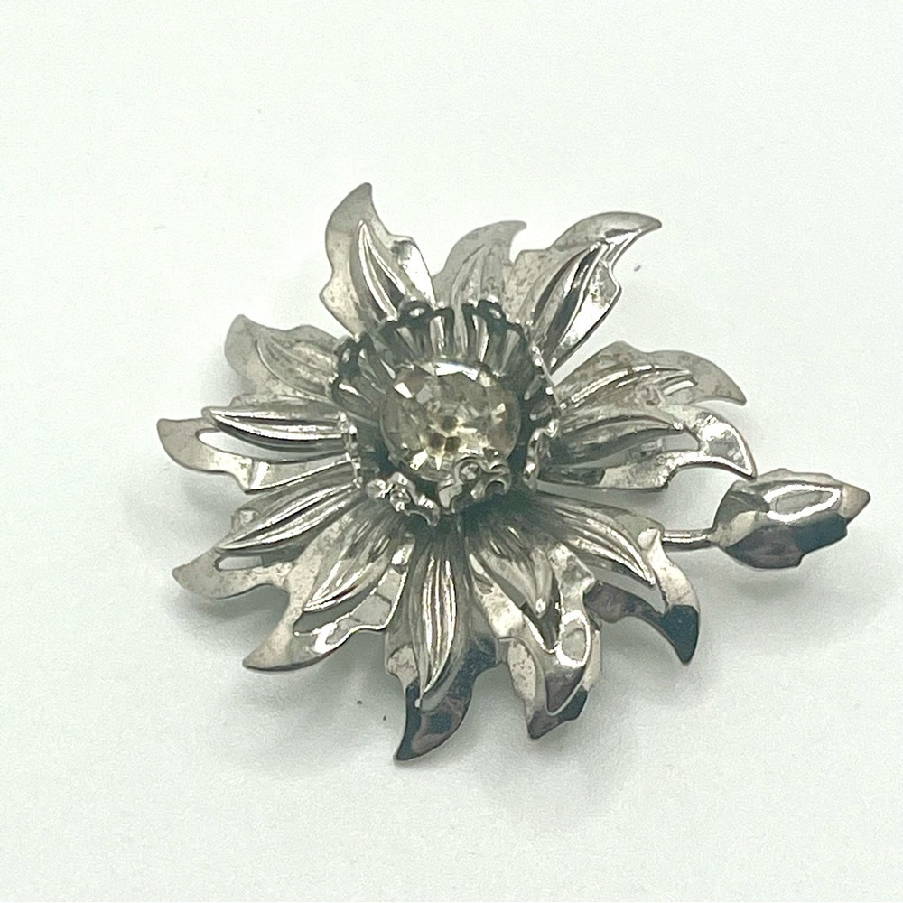 Vintage Eisenberg Ice Flower Brooch Silver Tone Crystal Rhinestone - Picture 2 of 9